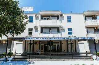 Апартаменты Apartman De Lux Vetprom Den Улцинь-0